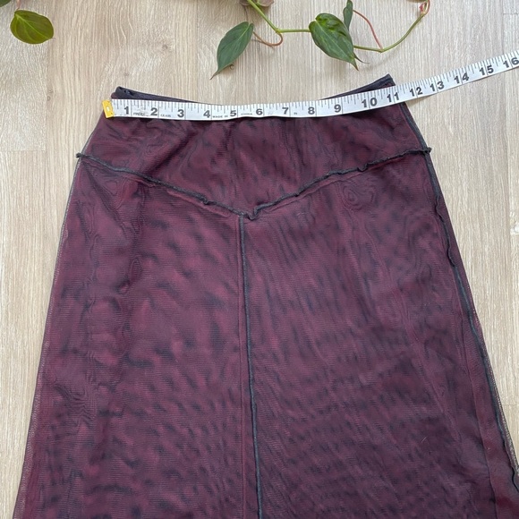 Vintage y2k Black and Dark Pink Mesh Asymmetrical Midi Skirt goth Fairycore - Picture 6 of 8